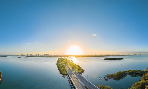 Veja os moradores de alto nível que escolheram esse enclave emergente de Miami